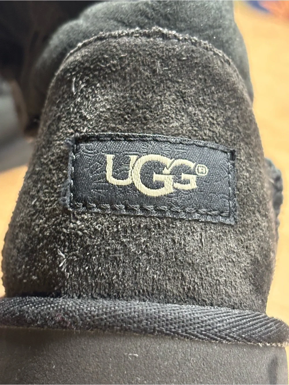 UGG mini bailey